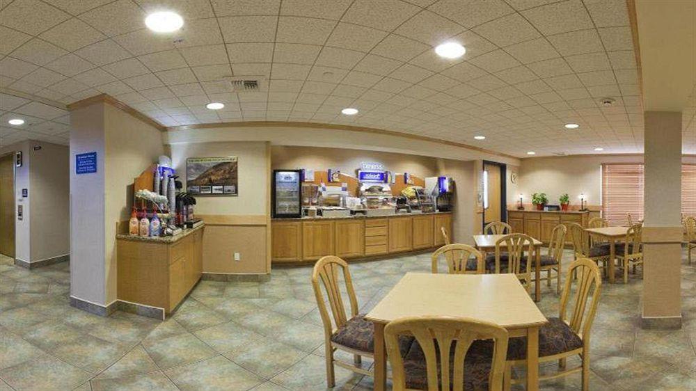 Holiday Inn Express Hotel & Suites Richland Esterno foto
